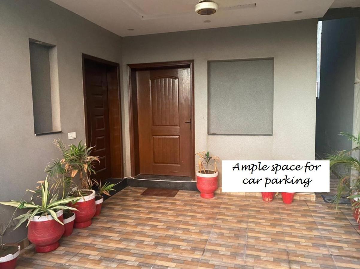 Grey Orchard Homestay - A Family Place Lahore Luaran gambar